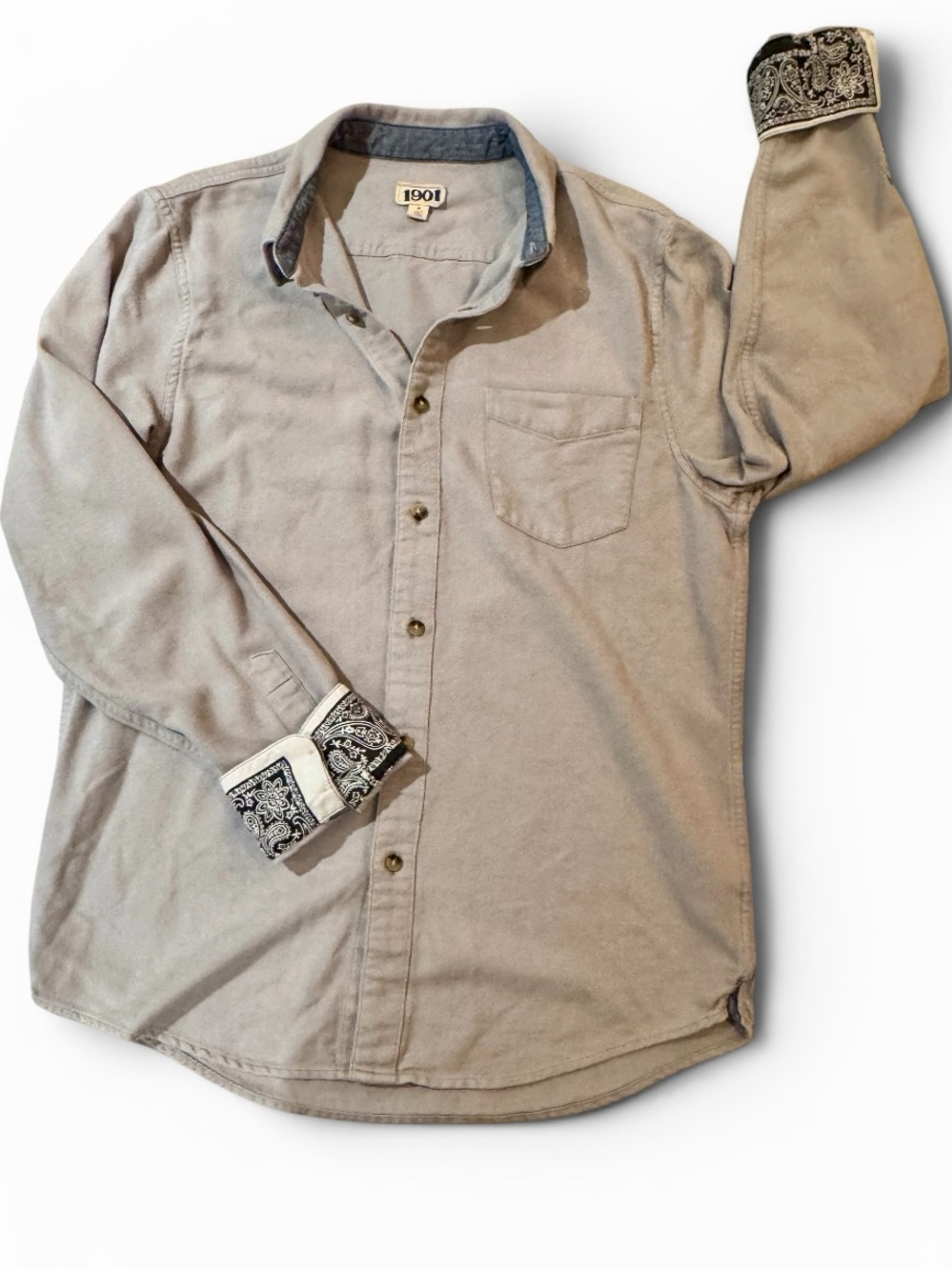1901 Men's Light Gray Cotton Flannel Button-Down Shirt with Patterned Cuffs, M